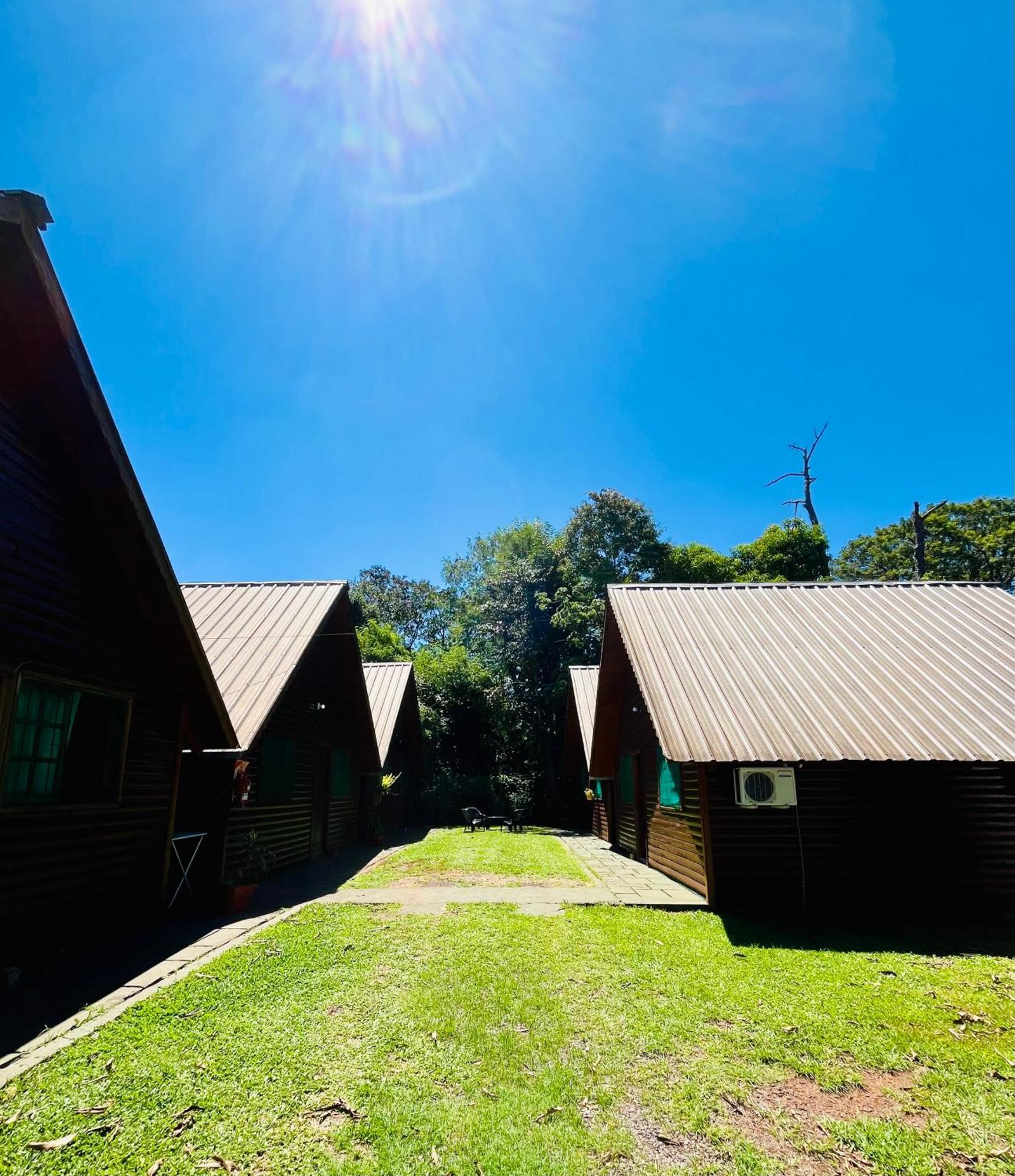 Cabanas Merale Excelente Ubicacion Puerto Iguazú Buitenkant foto