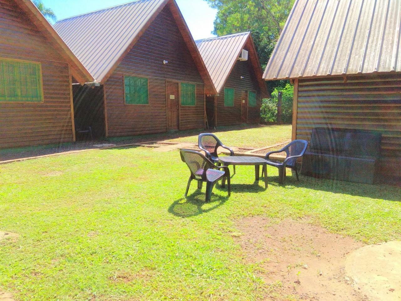 Cabanas Merale Excelente Ubicacion Puerto Iguazú Buitenkant foto